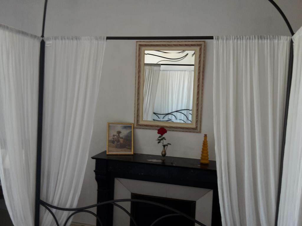 L'Echauguette Isserpent Bed and Breakfast Εξωτερικό φωτογραφία